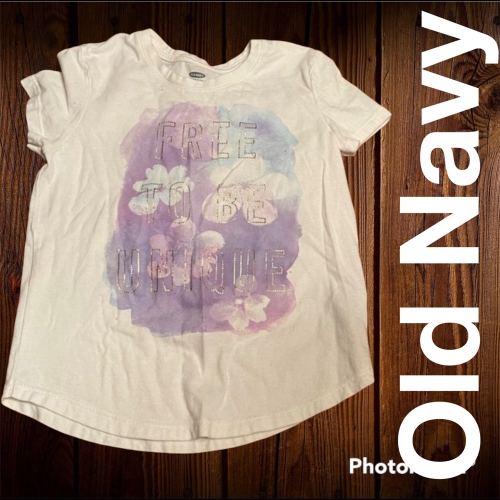 S (6-7) girls' Old Navy tee-shirt